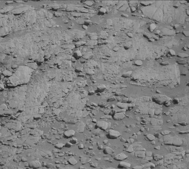 Sol 2492: Mast Camera (Mastcam)