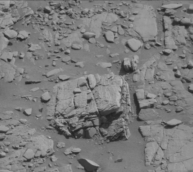 Sol 2492: Mast Camera (Mastcam)
