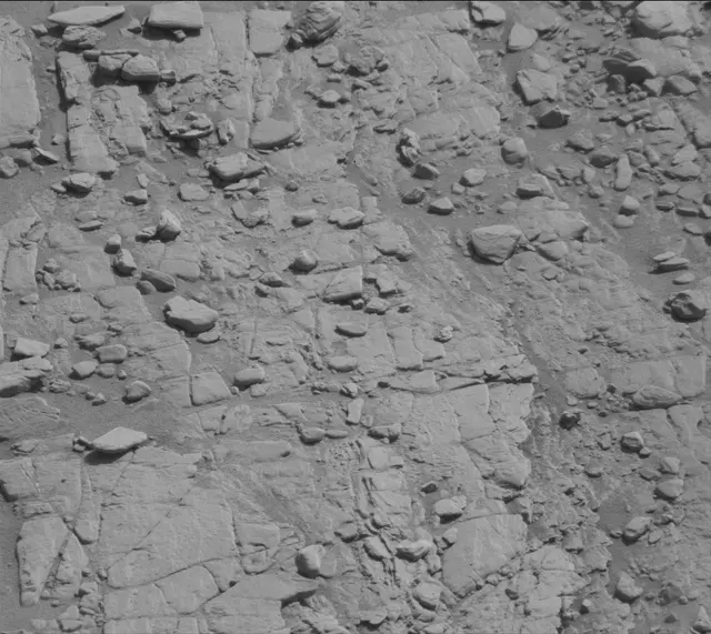 Sol 2492: Mast Camera (Mastcam)