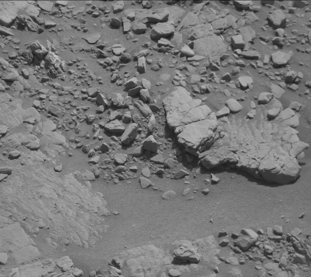 Sol 2492: Mast Camera (Mastcam)