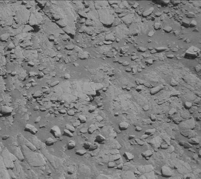 Sol 2492: Mast Camera (Mastcam)