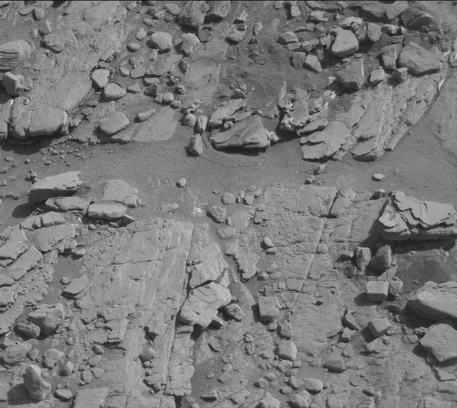 Sol 2492: Mast Camera (Mastcam)