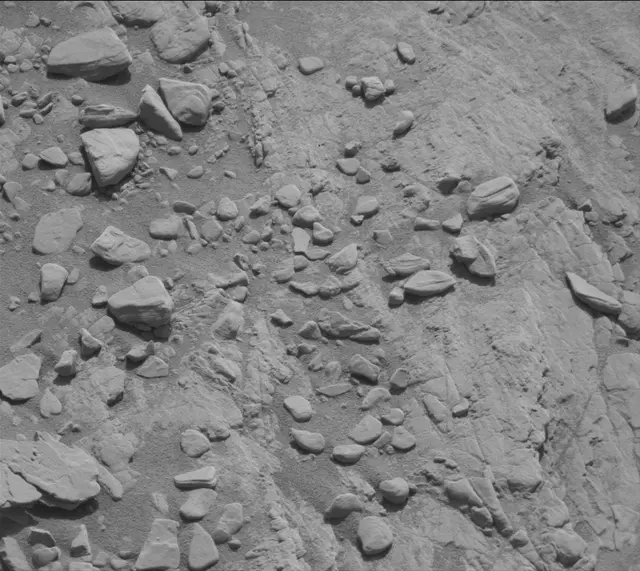 Sol 2492: Mast Camera (Mastcam)