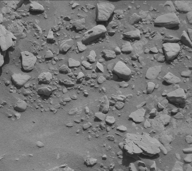 Sol 2492: Mast Camera (Mastcam)