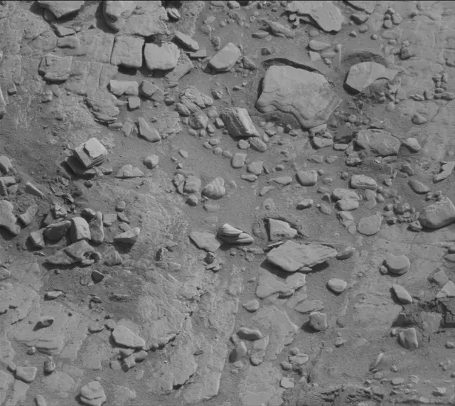 Sol 2492: Mast Camera (Mastcam)