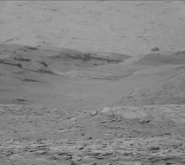 Sol 2495: Mast Camera (Mastcam)
