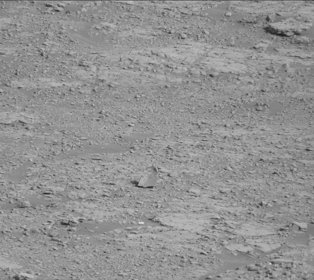 Sol 2502: Mast Camera (Mastcam)