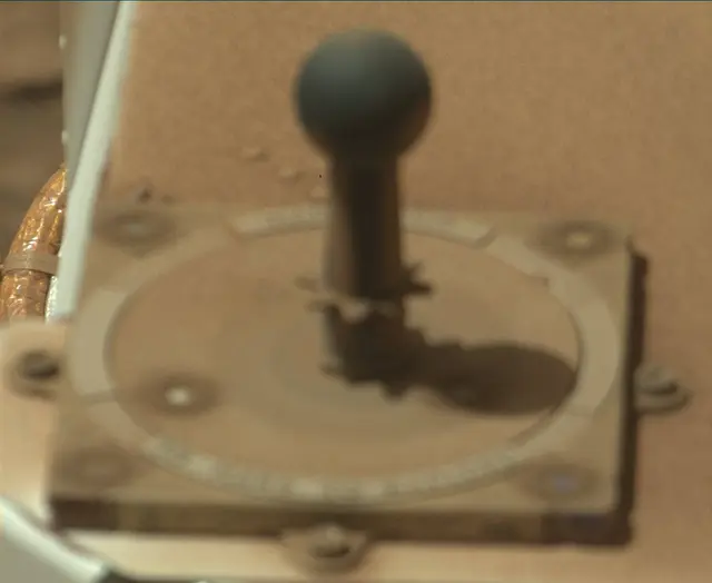 Sol 2504: Mast Camera (Mastcam)