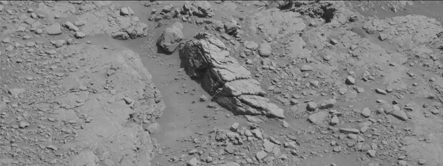 Sol 2523: Mast Camera (Mastcam)