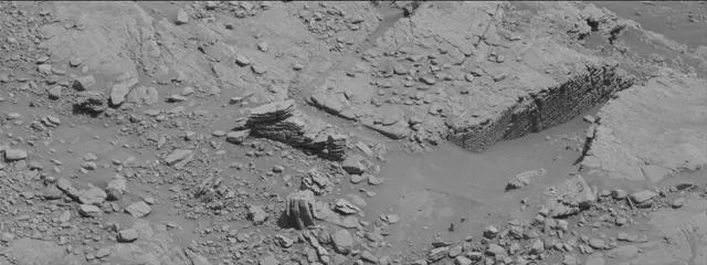 Sol 2523: Mast Camera (Mastcam)