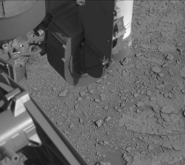 Sol 2523: Mast Camera (Mastcam)