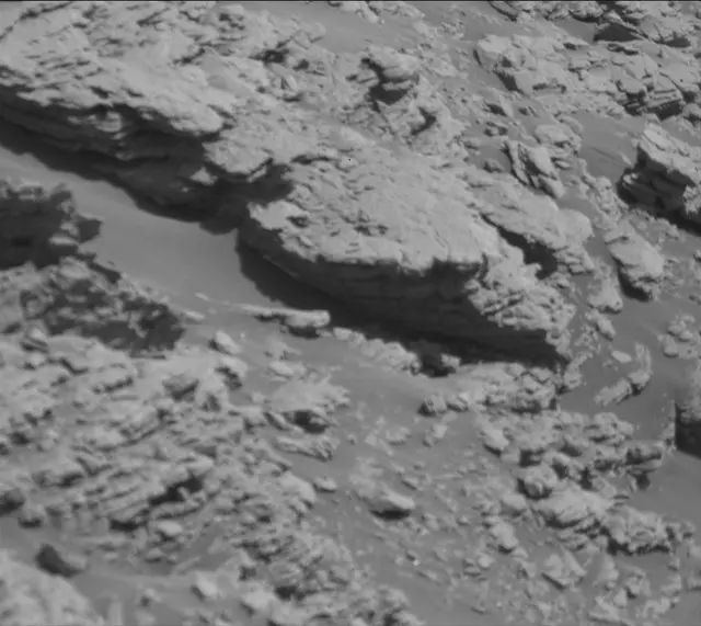 Sol 2523: Mast Camera (Mastcam)
