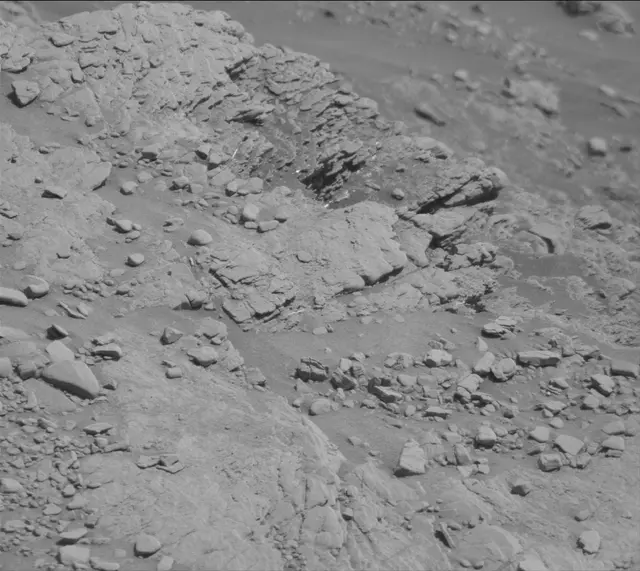 Sol 2523: Mast Camera (Mastcam)