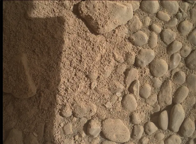 Sol 2523: Mars Hand Lens Imager (MAHLI)