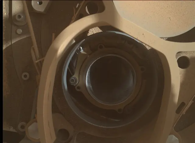 Sol 2523: Mars Hand Lens Imager (MAHLI)