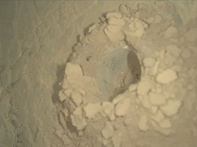 Sol 2524: Mars Hand Lens Imager (MAHLI)