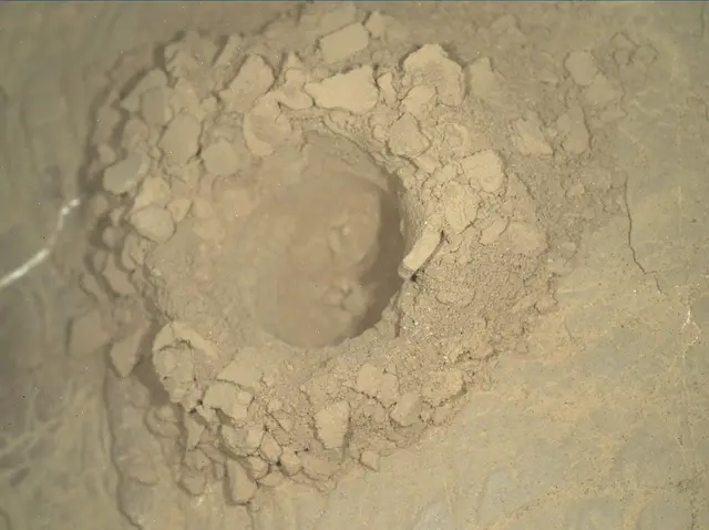 Sol 2524: Mars Hand Lens Imager (MAHLI)
