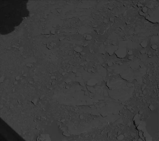 Sol 2526: Mast Camera (Mastcam)