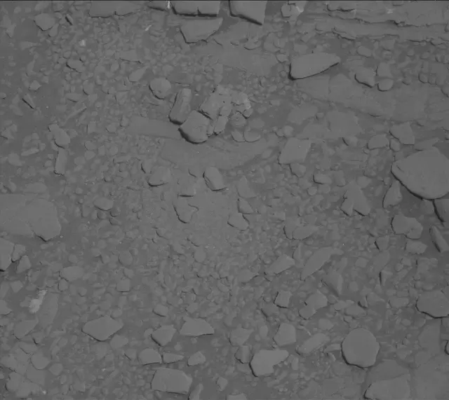Sol 2526: Mast Camera (Mastcam)