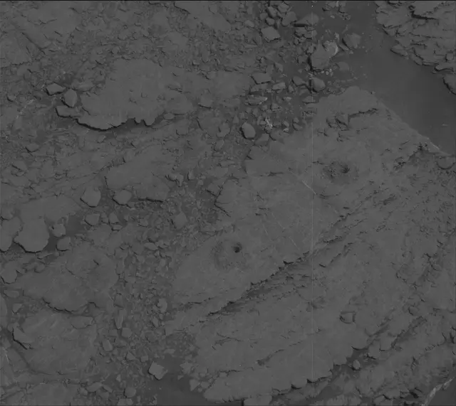 Sol 2528: Mast Camera (Mastcam)