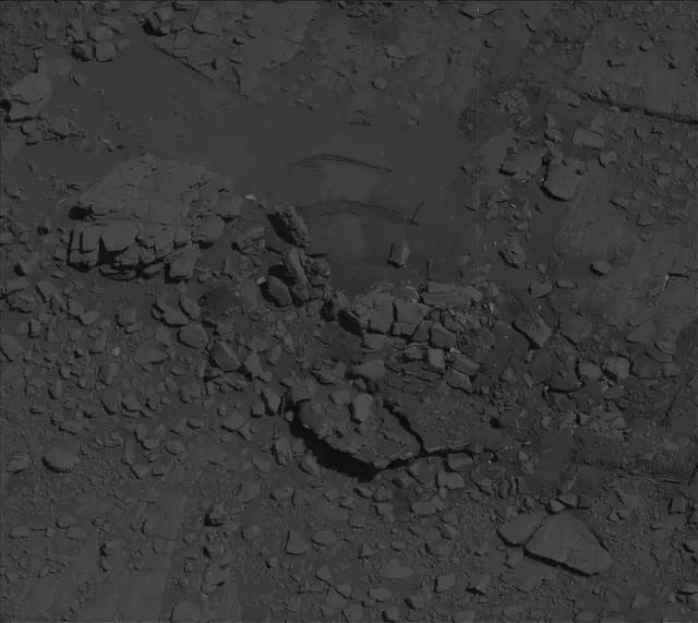 Sol 2532: Mast Camera (Mastcam)
