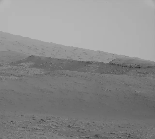 Sol 2539: Mast Camera (Mastcam)
