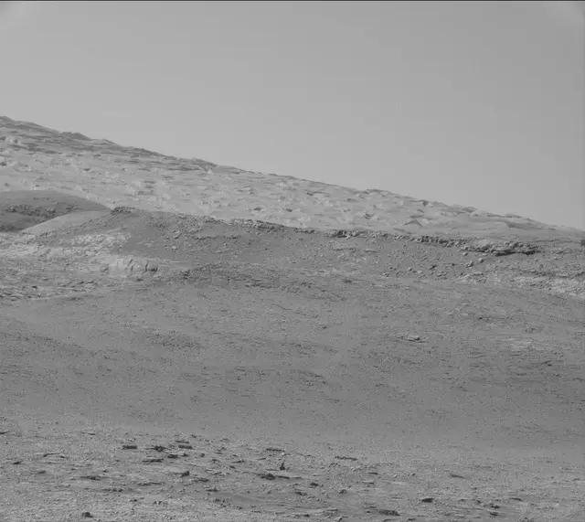 Sol 2541: Mast Camera (Mastcam)