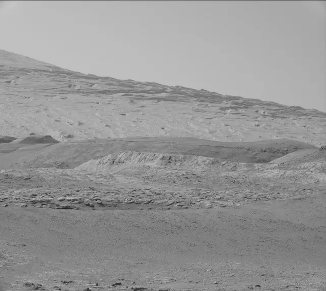 Sol 2541: Mast Camera (Mastcam)