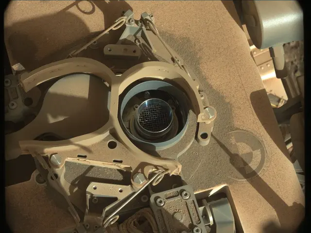 Sol 2543: Mast Camera (Mastcam)