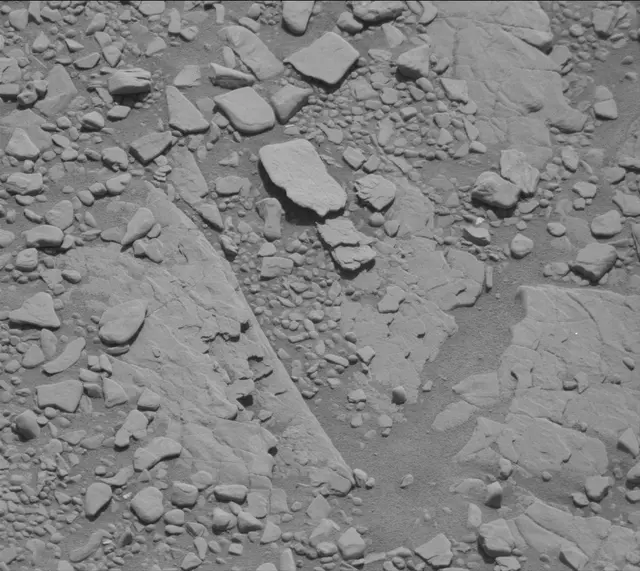 Sol 2544: Mast Camera (Mastcam)
