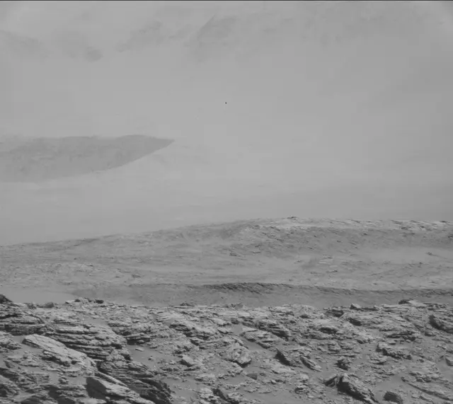 Sol 2547: Mast Camera (Mastcam)
