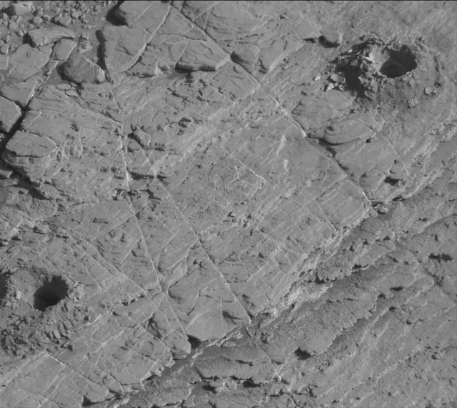 Sol 2549: Mast Camera (Mastcam)