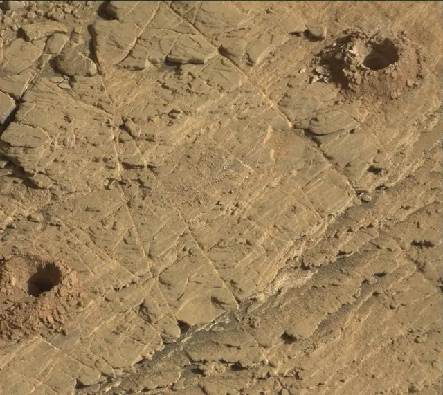Sol 2549: Mast Camera (Mastcam)