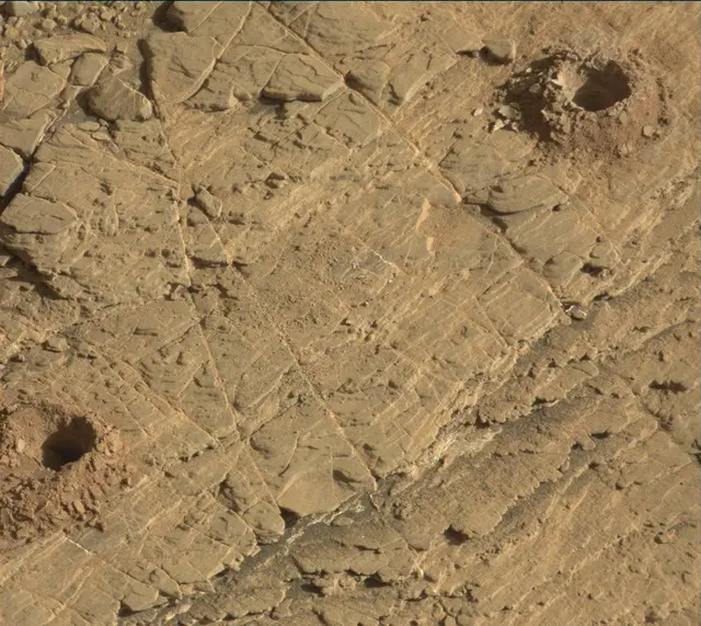Sol 2549: Mast Camera (Mastcam)