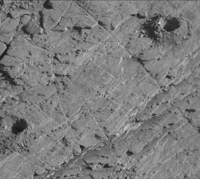 Sol 2549: Mast Camera (Mastcam)