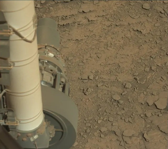 Sol 2550: Mast Camera (Mastcam)