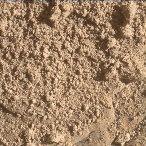 Sol 2550: Mars Hand Lens Imager (MAHLI)