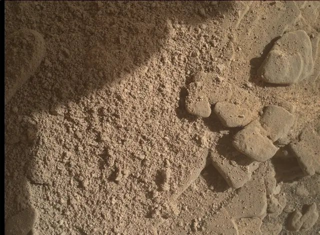 Sol 2550: Mars Hand Lens Imager (MAHLI)