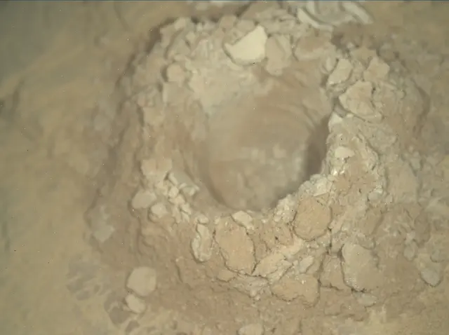 Sol 2551: Mars Hand Lens Imager (MAHLI)