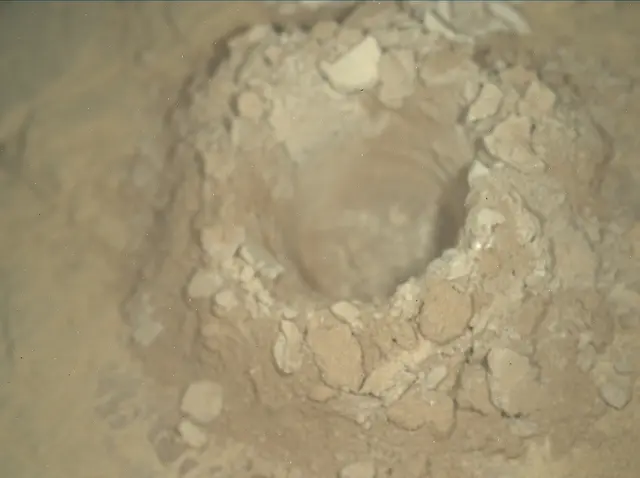 Sol 2551: Mars Hand Lens Imager (MAHLI)