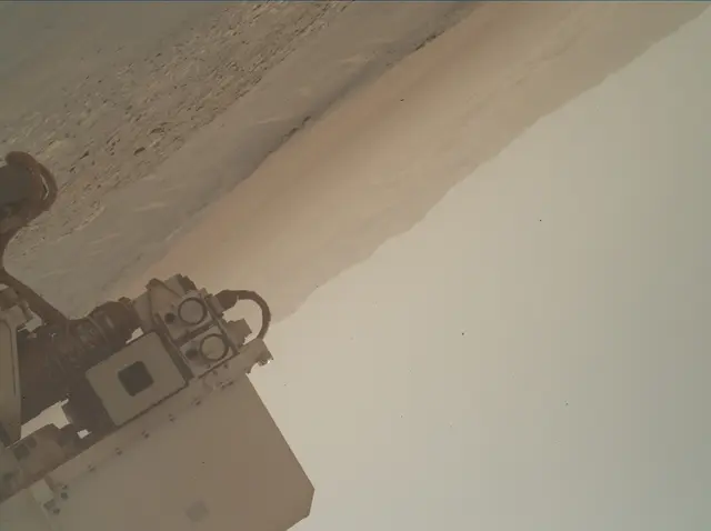 Sol 2553: Mars Hand Lens Imager (MAHLI)