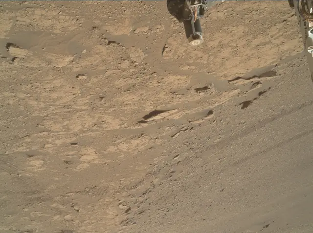 Sol 2553: Mars Hand Lens Imager (MAHLI)