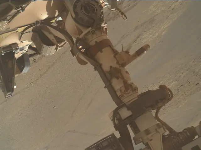Sol 2553: Mars Hand Lens Imager (MAHLI)