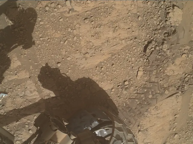 Sol 2553: Mars Hand Lens Imager (MAHLI)