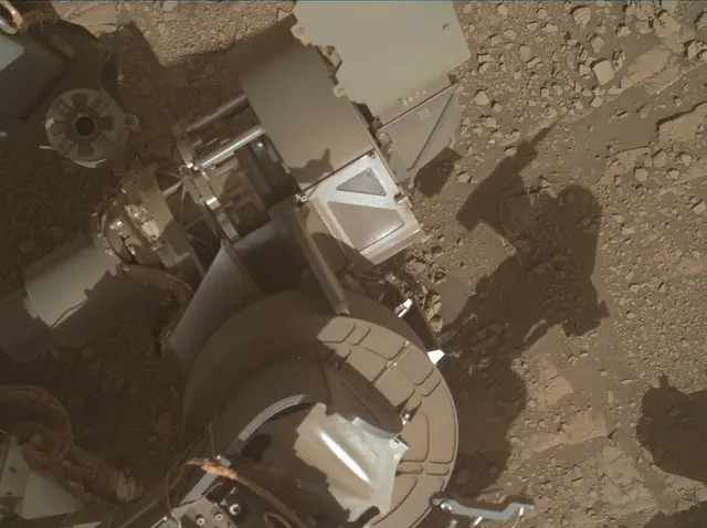 Sol 2553: Mars Hand Lens Imager (MAHLI)