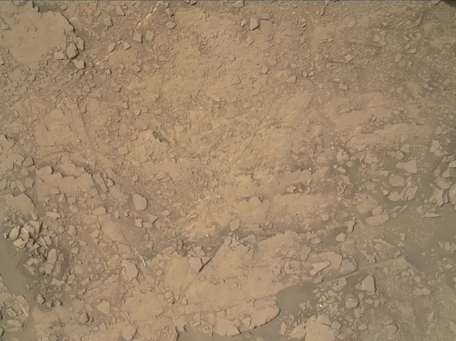 Sol 2553: Mars Hand Lens Imager (MAHLI)