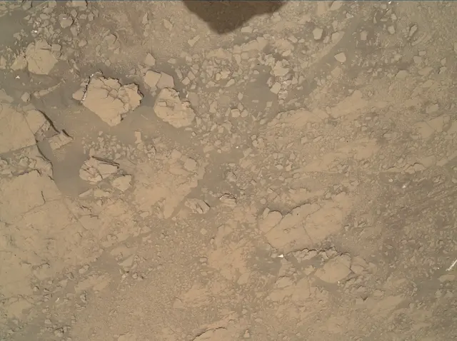 Sol 2553: Mars Hand Lens Imager (MAHLI)