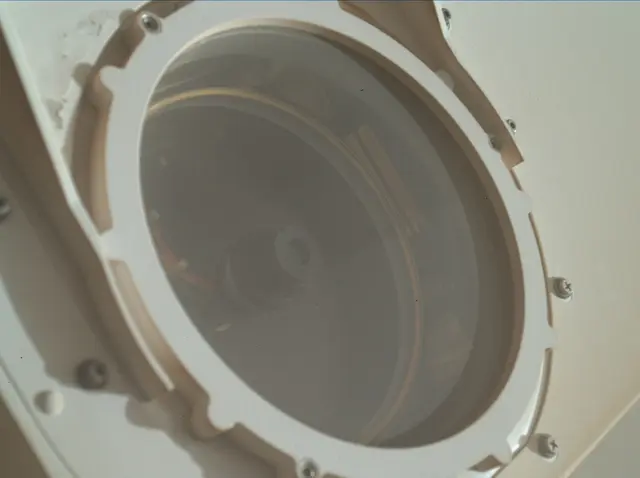 Sol 2553: Mars Hand Lens Imager (MAHLI)