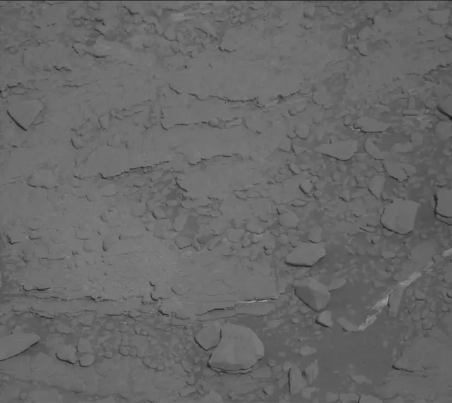 Sol 2554: Mast Camera (Mastcam)