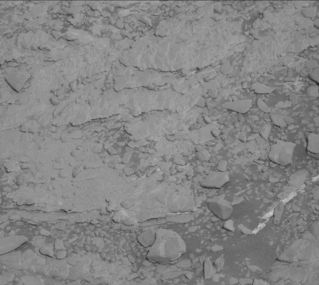 Sol 2554: Mast Camera (Mastcam)